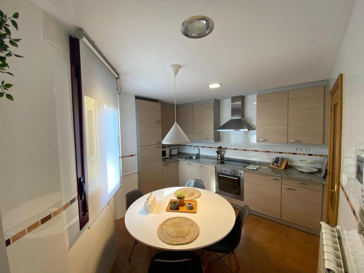 Apartamento Llar Del Cares アレナス・デ・カブラレス エクステリア 写真